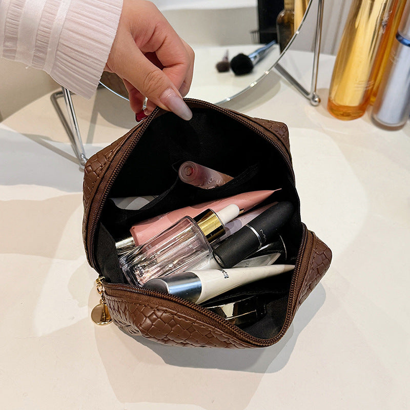 Classic Style Woven Pattern Cosmetic Bag